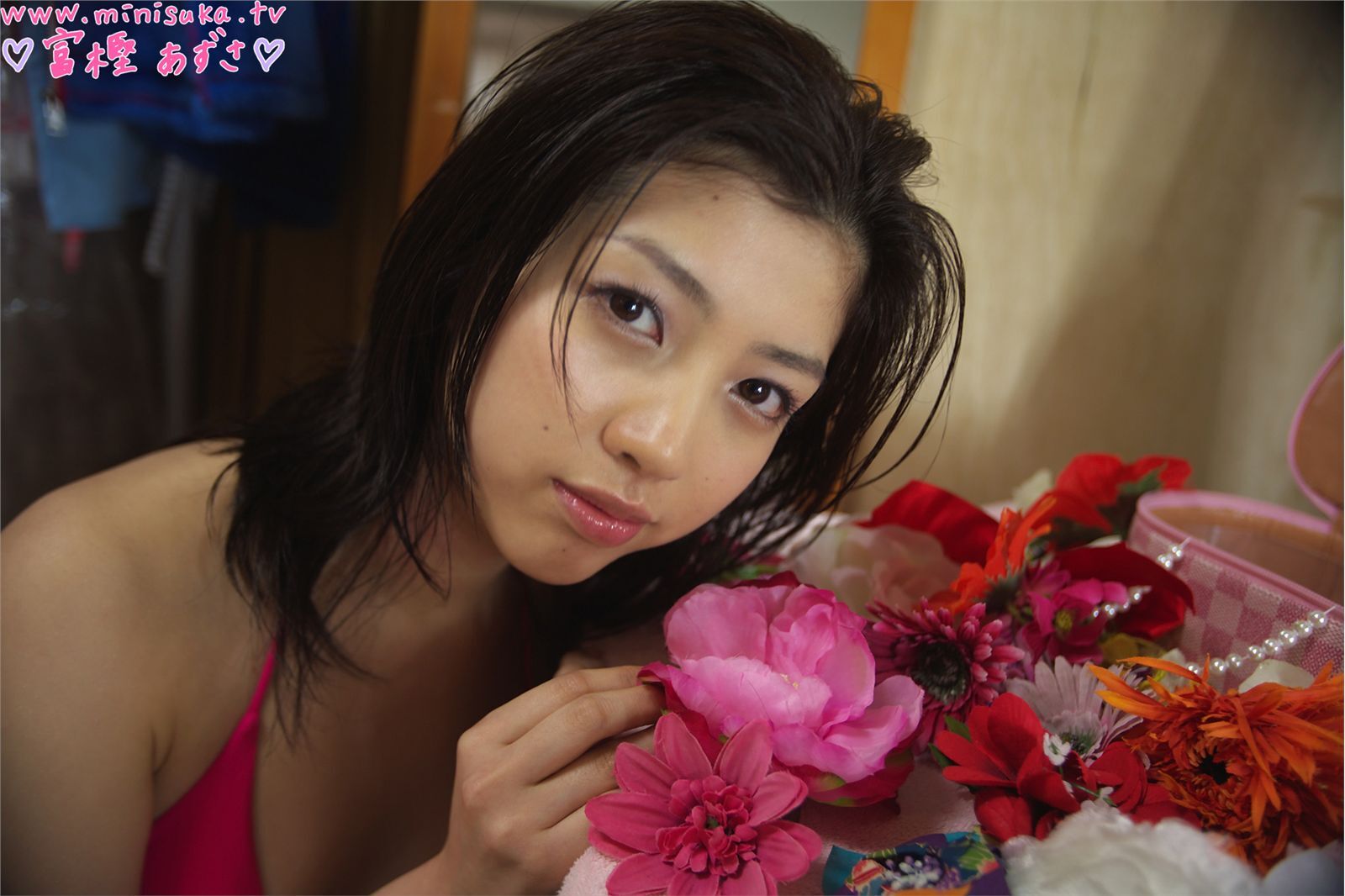 Togashi Azusa (2) Minisuka. TV Women's high school girl